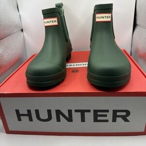 Hunter Chelsea Rain Boots Women's Olive Green Rubber Pull On Ankle Size 6